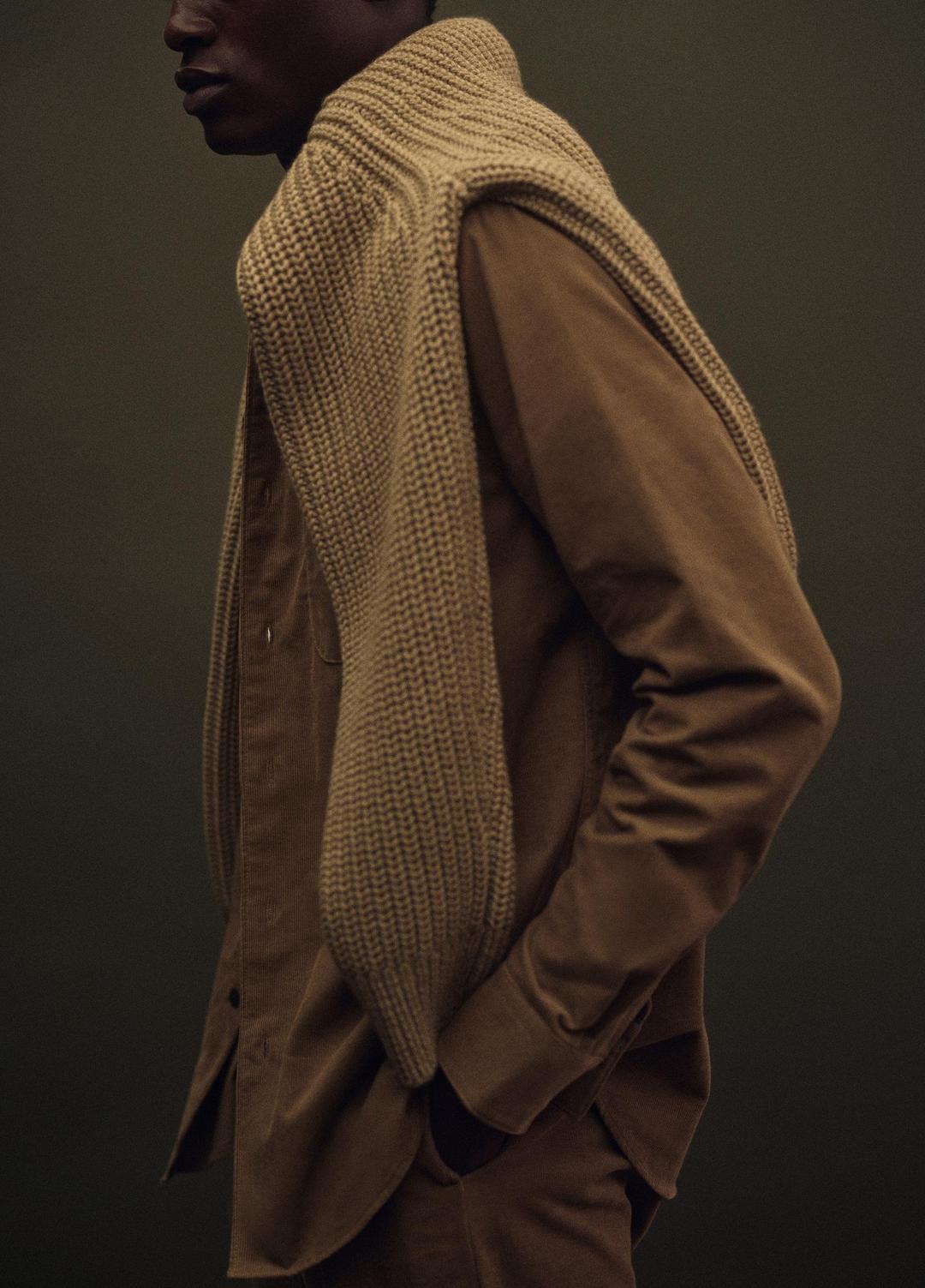 VINCE | Utility Shaker Merino Wool Sweater in Crew Neck - HEATHER RIVER SAND