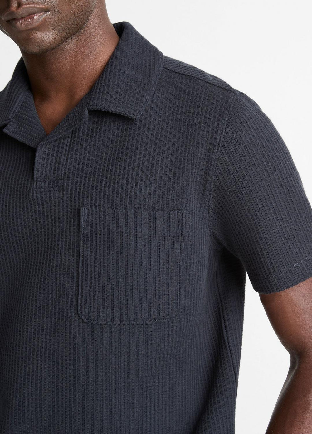 VINCE | Seersucker-Knit Stretch-Cotton Short-Sleeve Johnny-Collar Shirt in Short Sleeve - COASTAL BLUE