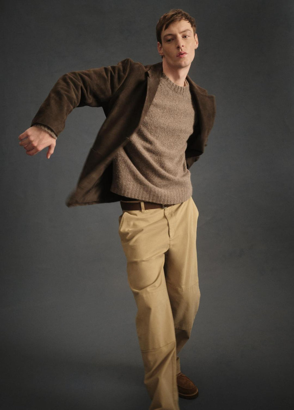 VINCE | Donegal Cashmere Raglan-Sleeve Sweater in Crew Neck - DARK HEATHER MOUSE