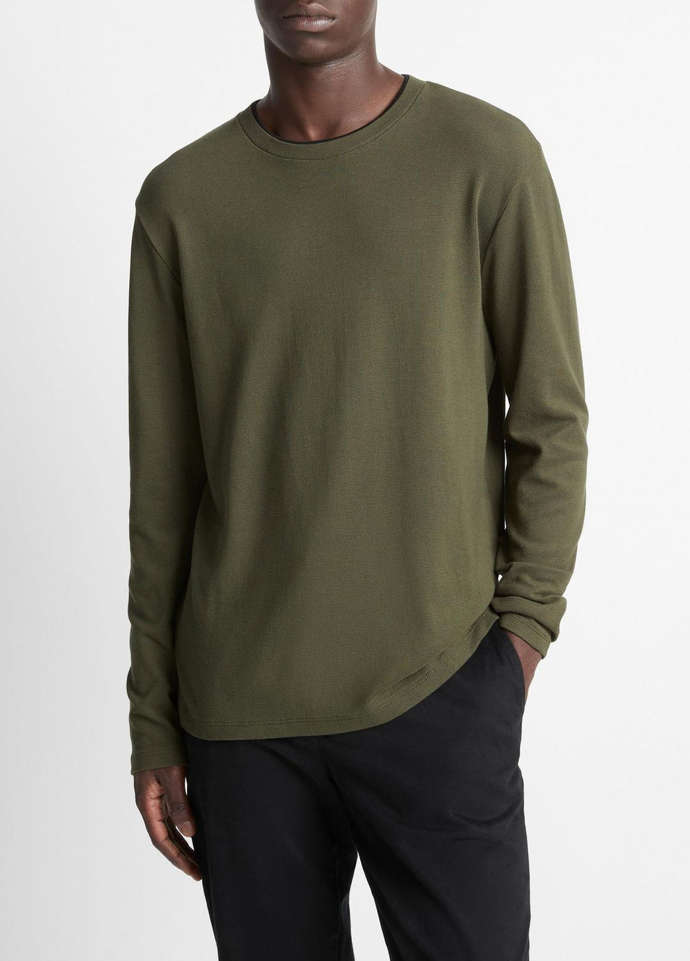 VINCE | Micro-Waffle Pima Cotton Double-Collar Long-Sleeve T-Shirt in Long Sleeve - DRIVER GREEN/BLACK