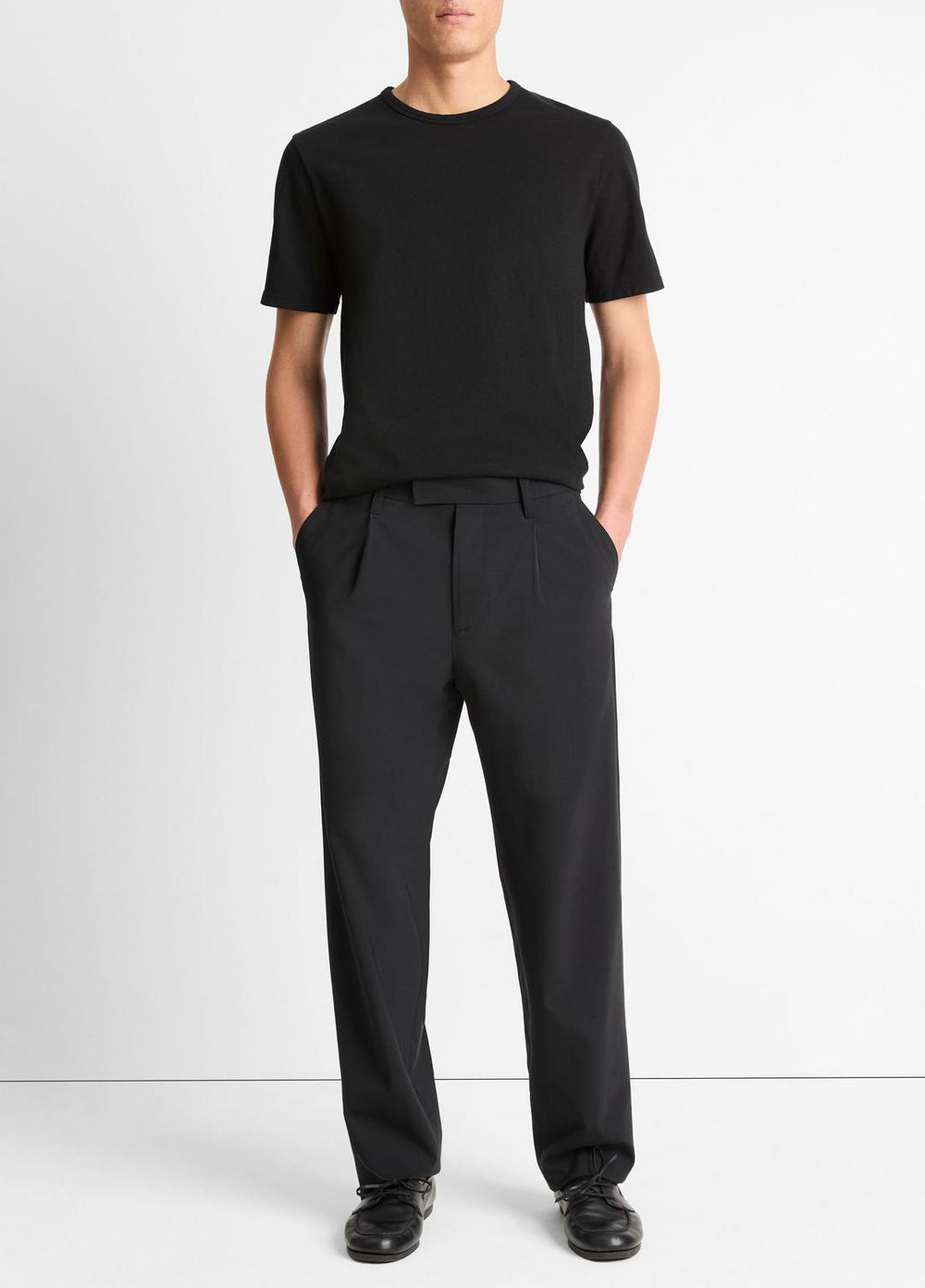 VINCE | Garment Dye Cotton T-Shirt in Short Sleeve - TRUE BLACK