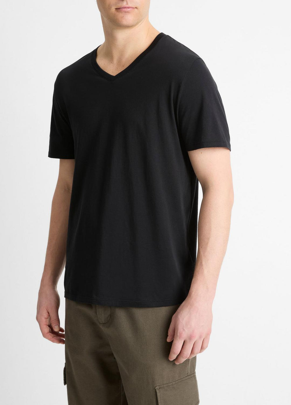 VINCE | Pima Cotton V-Neck T-Shirt in Short Sleeve - BLACK