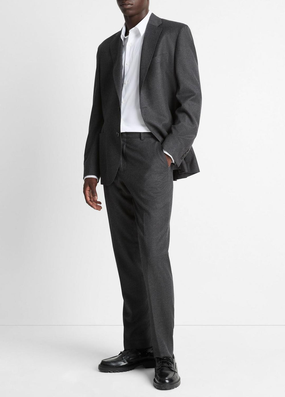 VINCE | Wool-Silk Flannel Classic Pant in Trousers - CHARCOAL