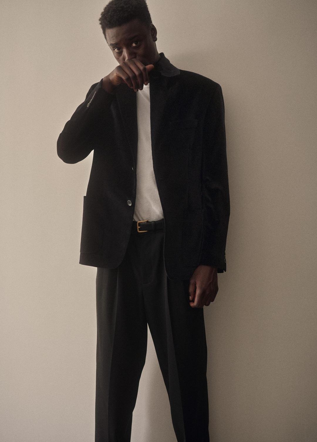 VINCE | Wool Double-Pleat Suiting Trouser in Trousers - BLACK
