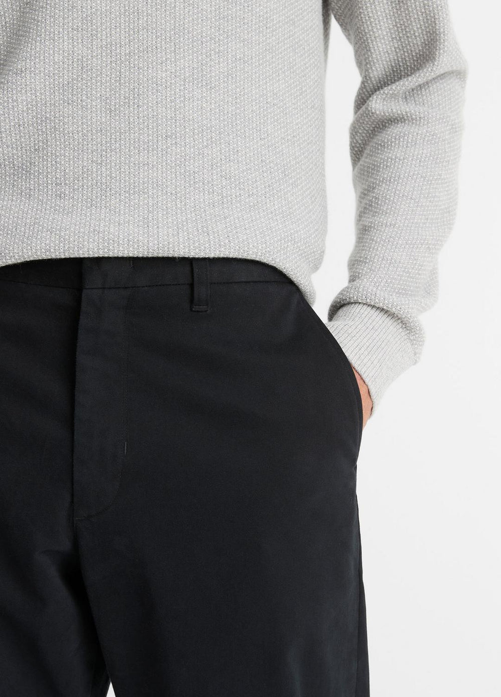 VINCE | Louie Relaxed Stretch-Cotton Pant in Trousers - BLACK