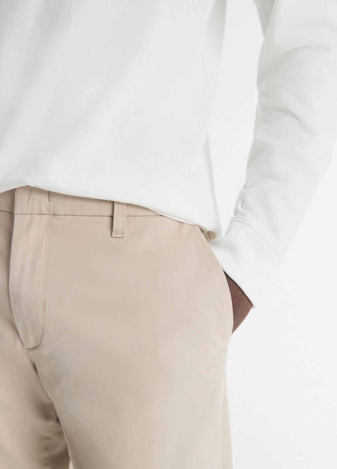 VINCE | Dylan Slim Cotton Chino Pant in Trousers - CAHUENGA KHAKI