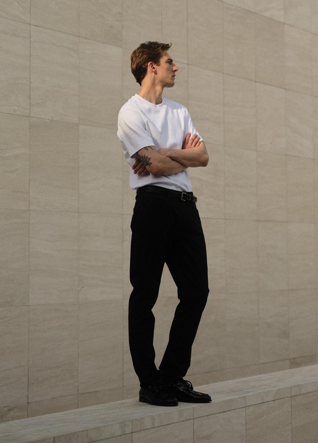 VINCE | Dylan Slim Cotton Chino Pant in Trousers - BLACK