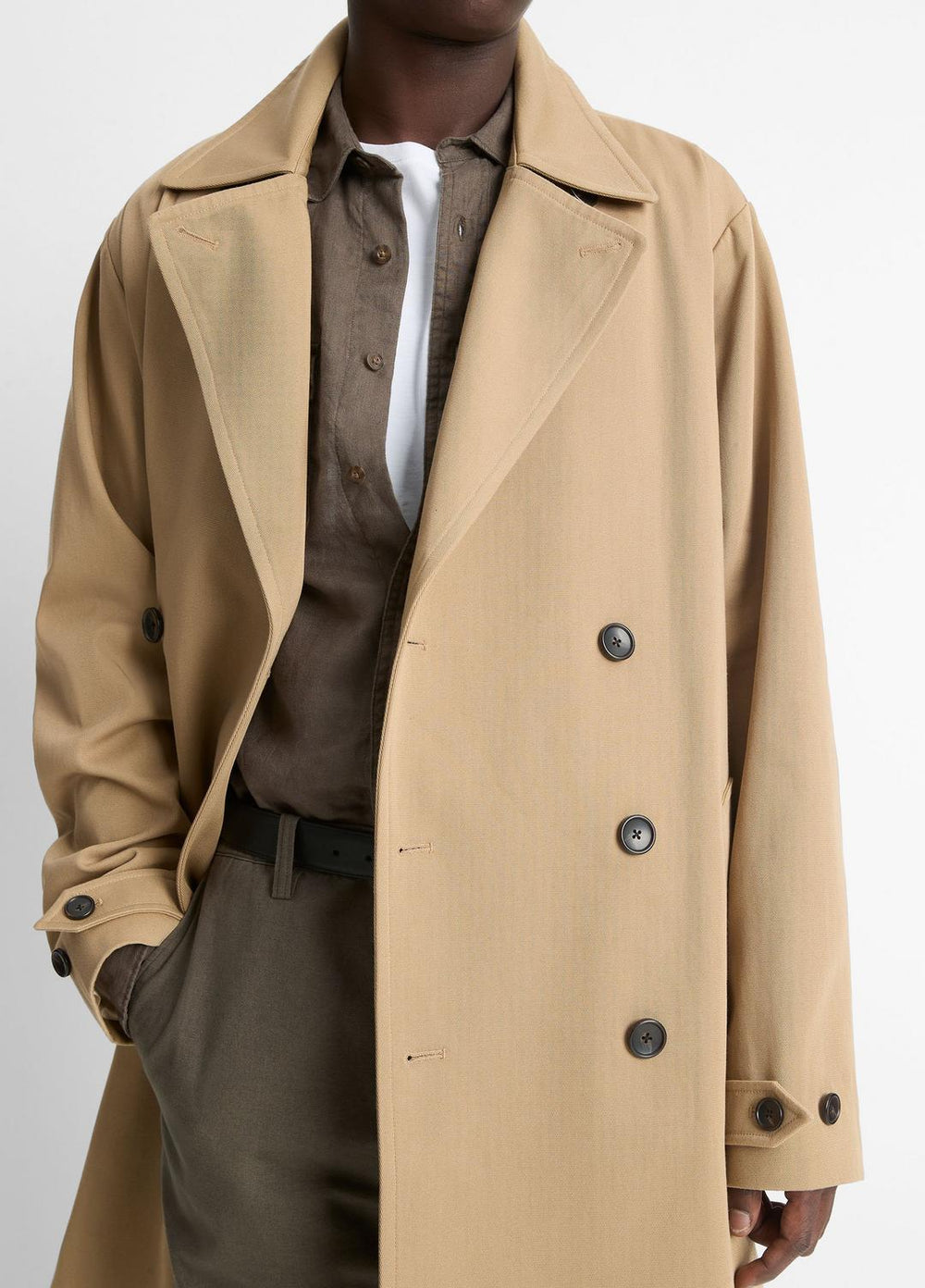VINCE | Italian Cotton Double-Breasted Trench Coat in Coats - LIGHT BEACHWOOD