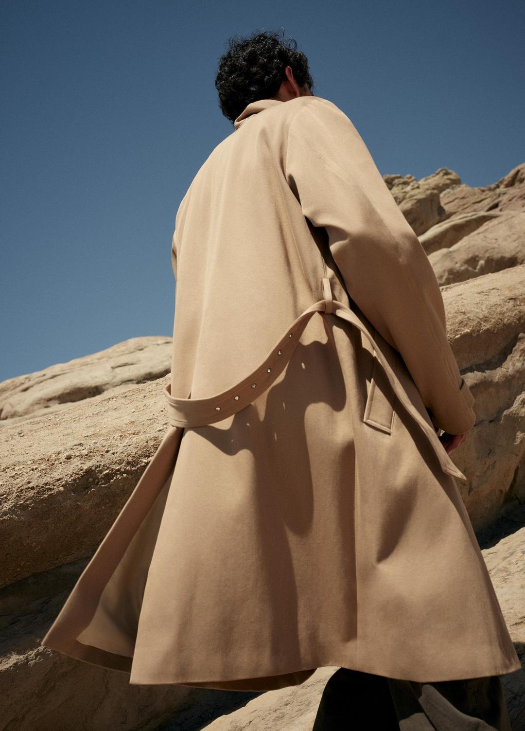 VINCE | Italian Cotton Double-Breasted Trench Coat in Coats - LIGHT BEACHWOOD