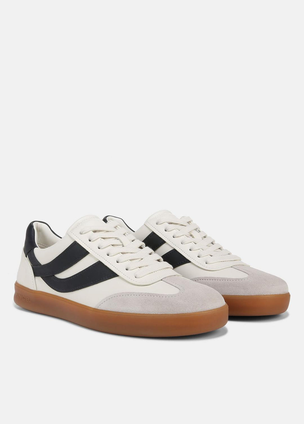 VINCE | Oasis Leather Sneaker in Sneakers - MILK/NIGHT BLUE