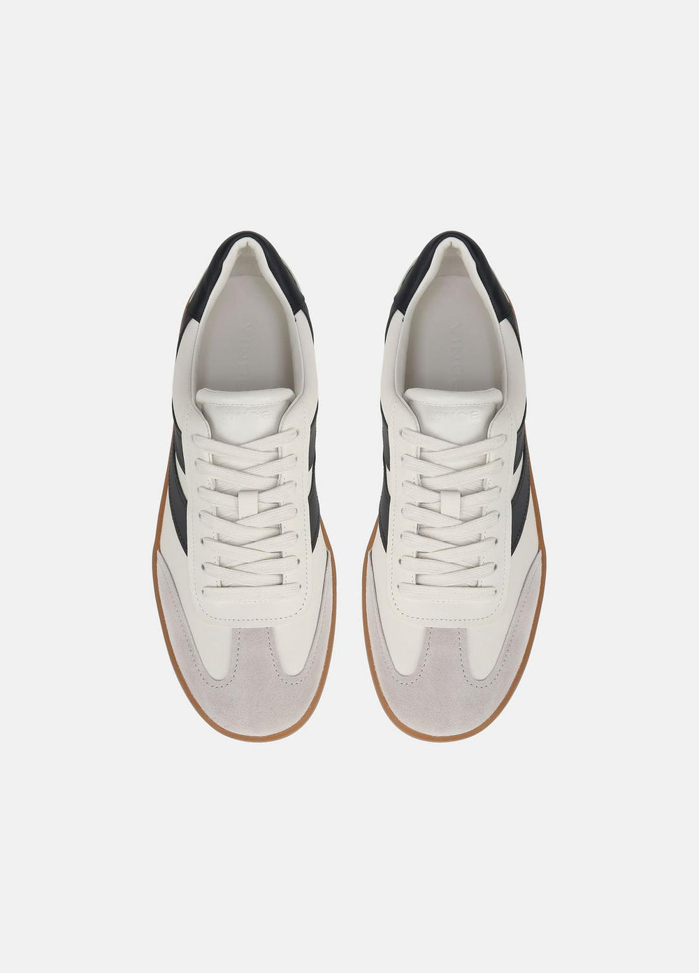 VINCE | Oasis Leather Sneaker in Sneakers - MILK/NIGHT BLUE