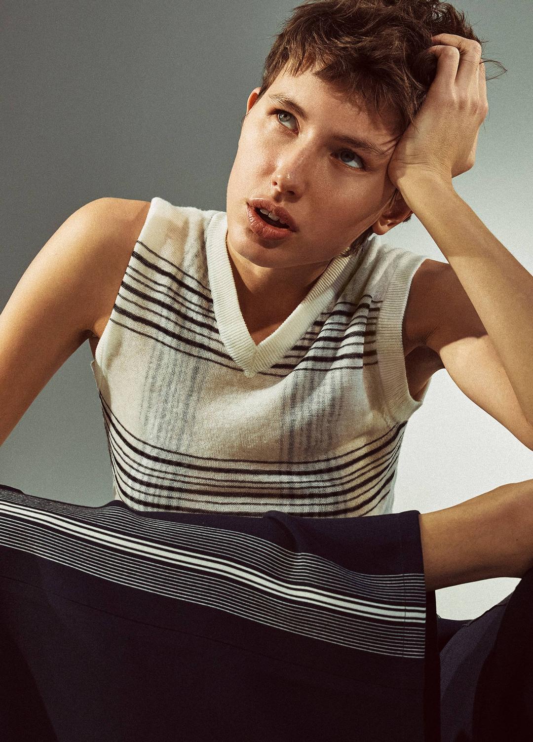 VINCE | Featherweight Plaid Wool Sweater Vest in Sweaters - OFF WHITE/COASTAL BLUE